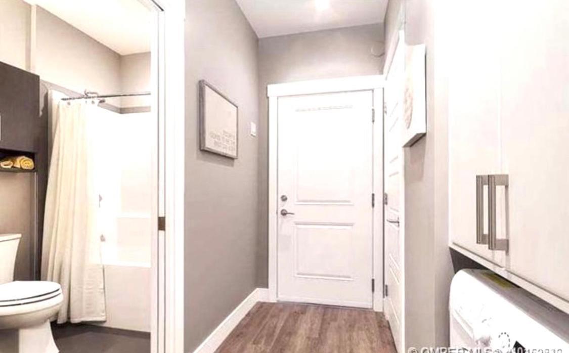 Modern And Cozy Courtyard View Apartment Kelowna Luaran gambar